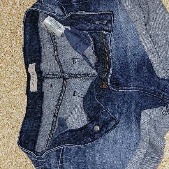 Guess short shorts size 26 - Picture 5 of 5